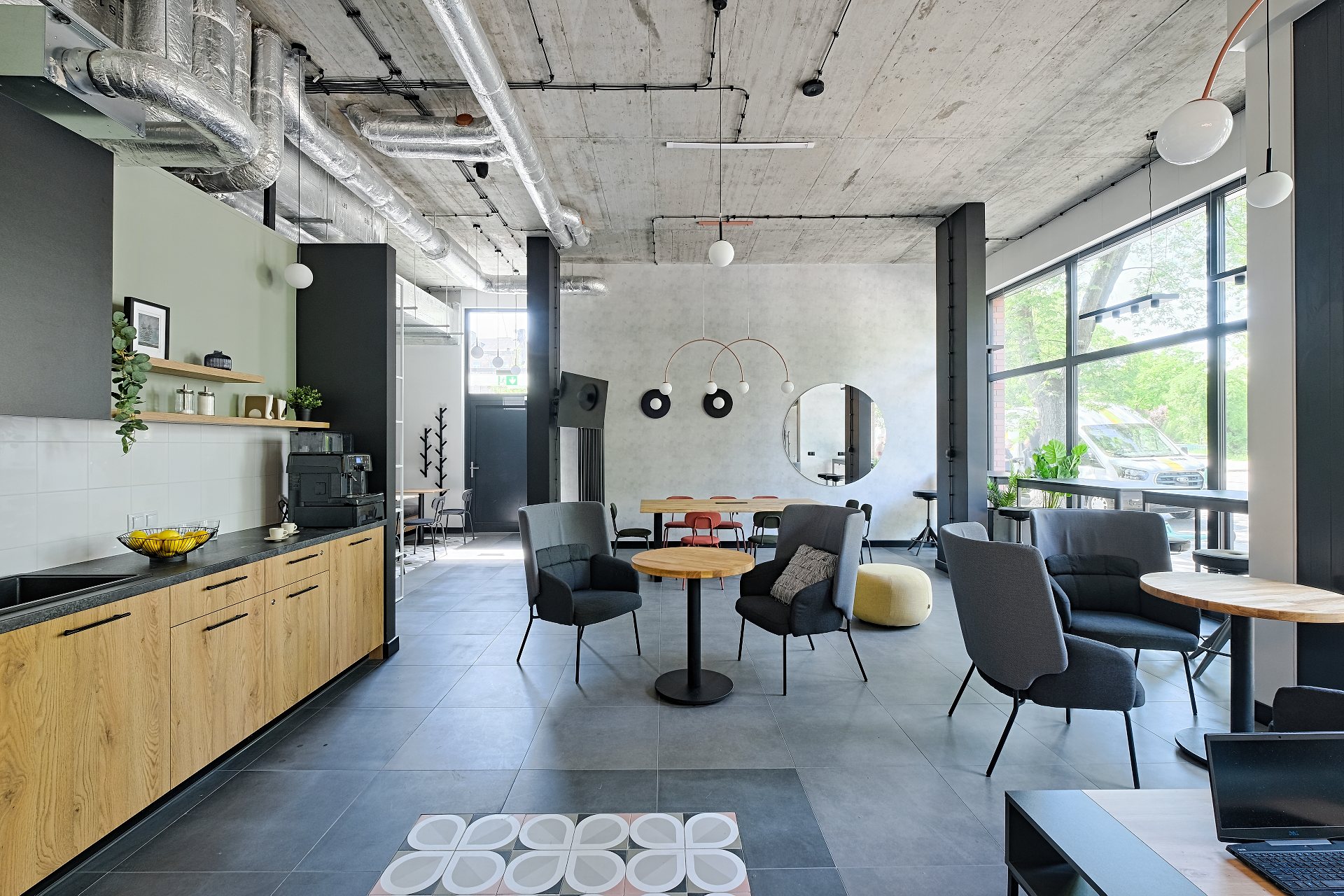 Shared space of the Club Room with a large table